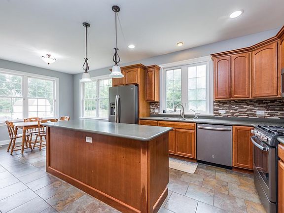 2nd image of 26330 W Park Pl