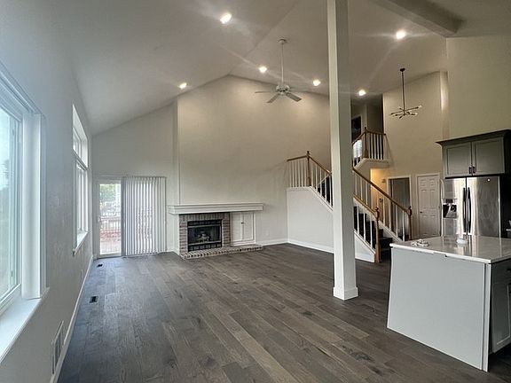 4th image of 11856 Decatur Pl