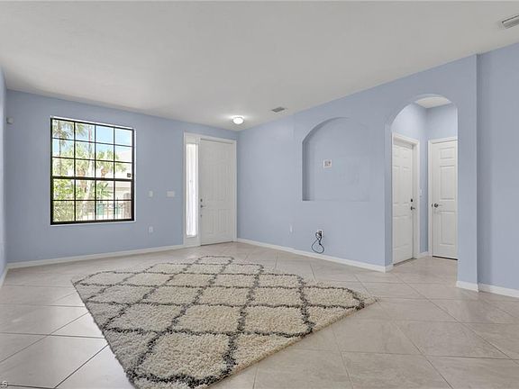 3rd image of 15454 Summit Place CIR #125