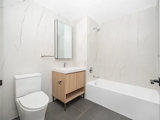 Rented by Polaris Property Group | media 6