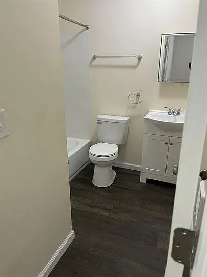 156 Kelly Ave #2 — Photo 10