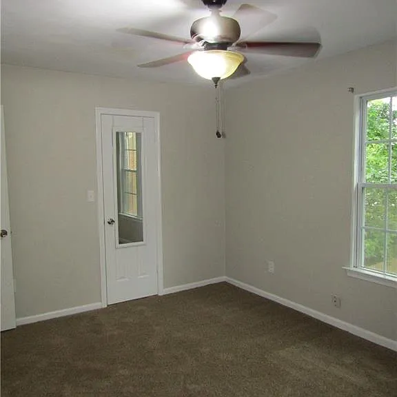 17 Colonial Way — Photo 19