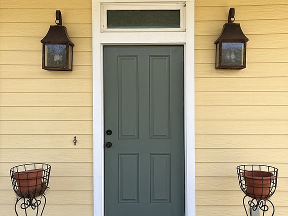 2nd image of 92 Ring Around Rd