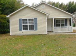 2131 Yaupon Dr, Wilmington, NC 28401