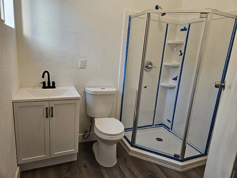 3953 Arden Dr #3953 — Photo 6