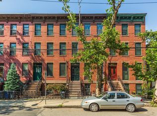 206 8th St, Jersey City, NJ 07302