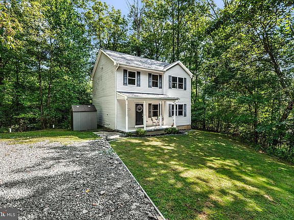 4th image of 115 Bishop Dr