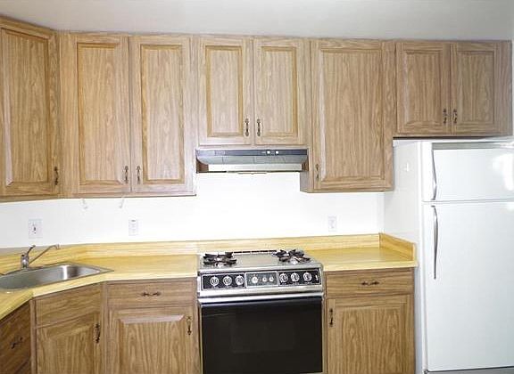 5th image of 3 Saratoga Ct