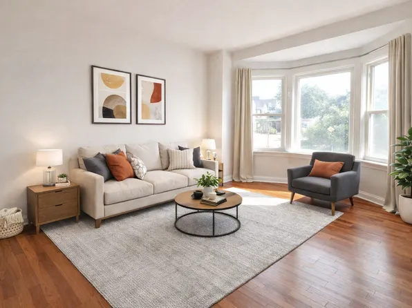 659 Wilson St #2, Hamilton, ON L8L 1V3