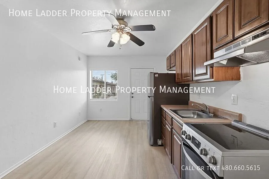 1 Month Free Rent! Studio Apartment in Gated Community close to Downtown Tucson! — Photo 4