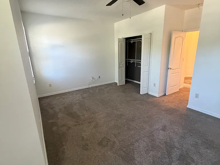 3013 Charolais Ct — Photo 37