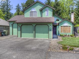 7175 SE Villa St, Hillsboro, OR