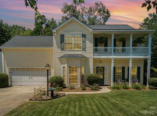2829 Patten Hill Dr, Matthews, NC 28105