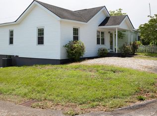 701 Church St, Loudon, TN 37774
