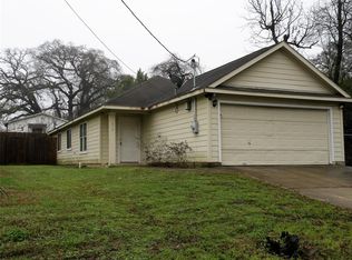 638 Avenue H, Huntsville, TX 77320