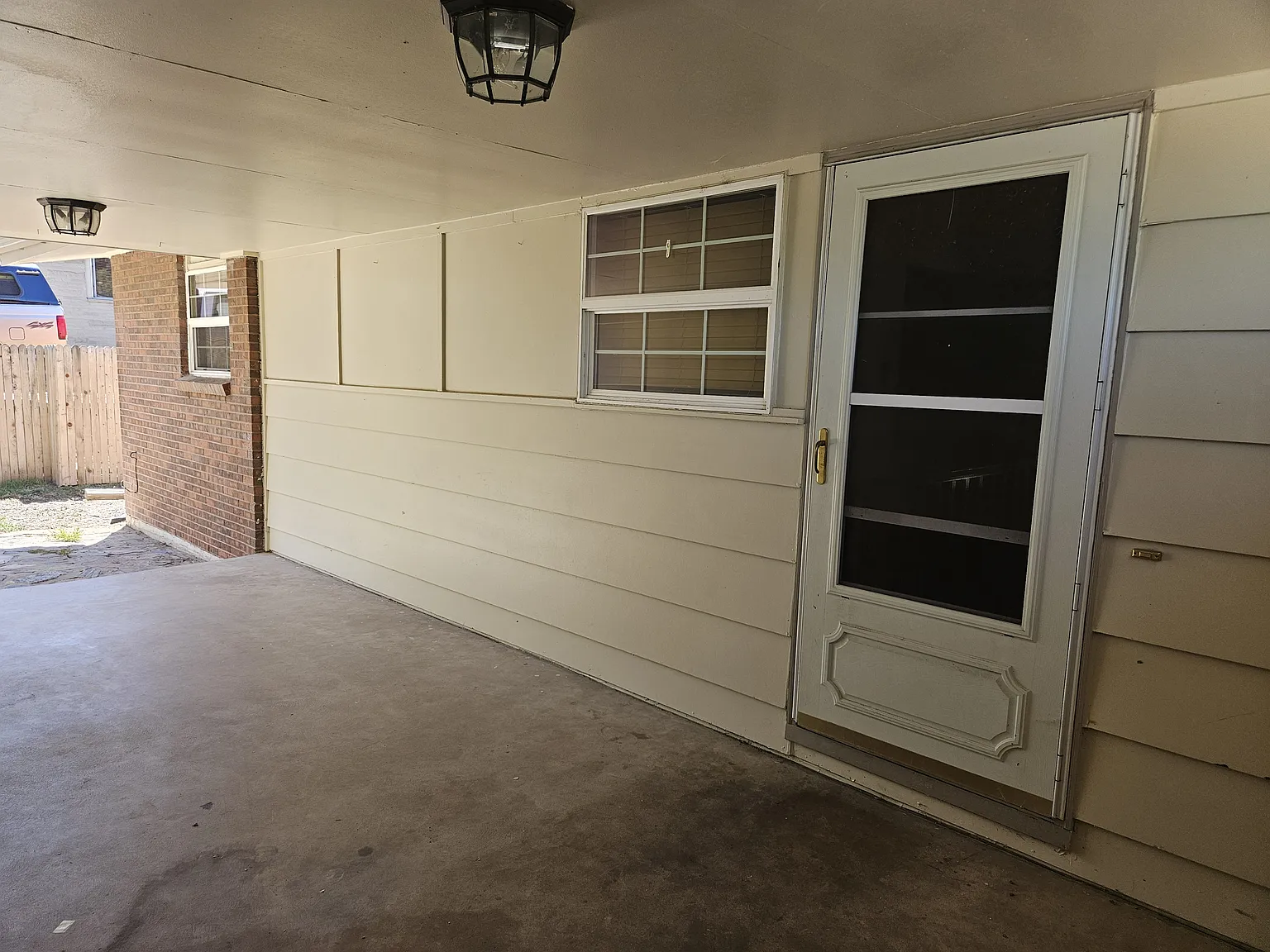 2 bed, 2250 sqft, $2,725 — Photo 4