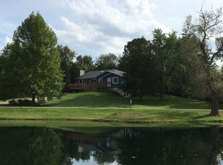 17707 Auburn Rd, Huntertown, IN 46748