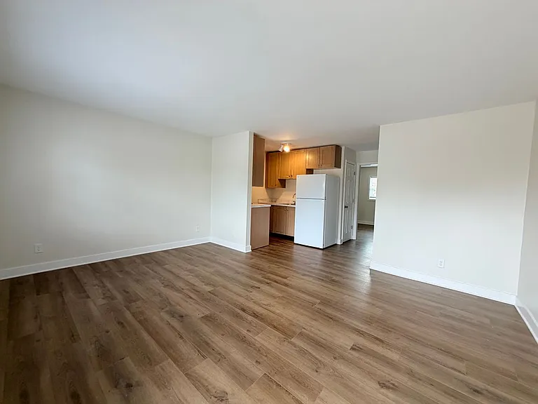 120 Church St — Photo 2