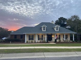 5931 Otter Point Rd, Pensacola, FL 32504