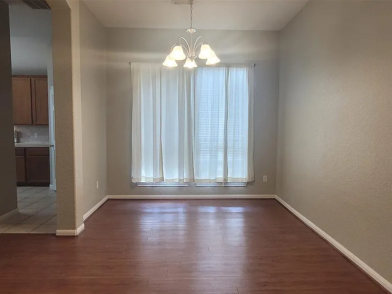 3825 Evergreen Way — Photo 7