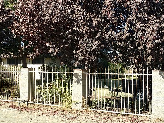 3rd image of 24536 Avenue 92