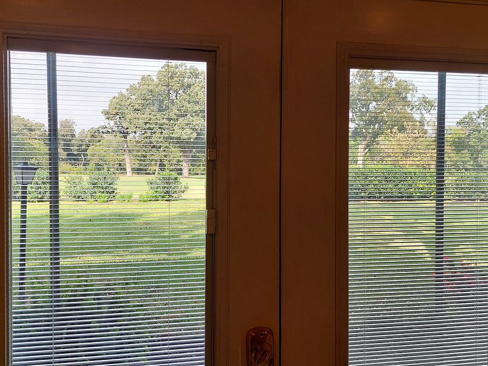 1st image of 4042 Ridglea Country Club Dr #1112