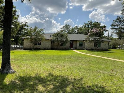 250 Hickory Dr, Elgin, TX, 78621