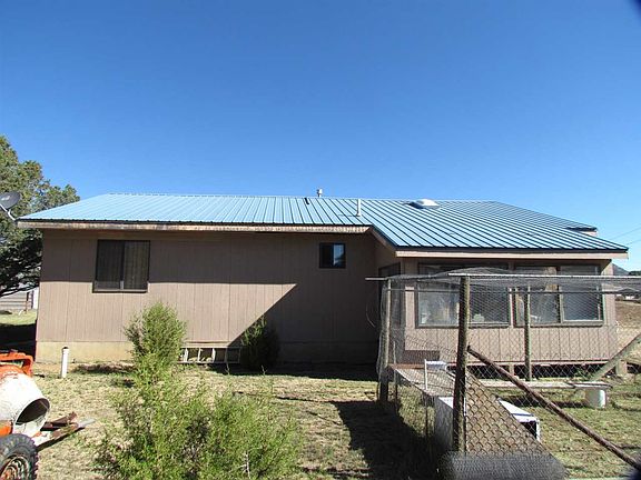 3rd image of 103 Lambert Hills Blvd