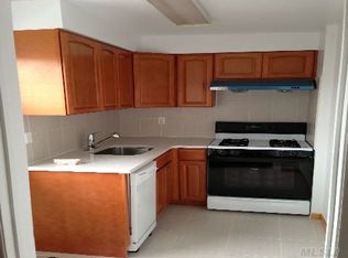 12022 Graham Ct, Flushing, NY 11354
