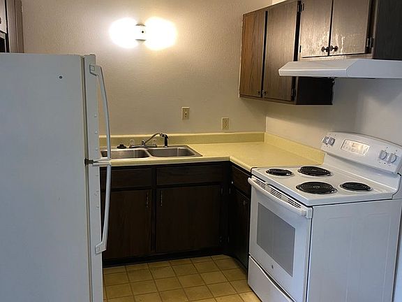 3rd image of 4303 Alderson St APT 8