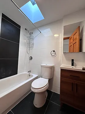 Rented by Massada Home Sales Inc | media 15