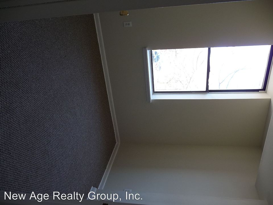2nd image of 435 N 33rd St #3312143