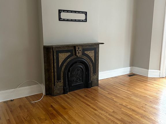 4th image of 188 Western Ave #2