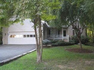 102 Taylor Ct, Locust Grove, VA 22508