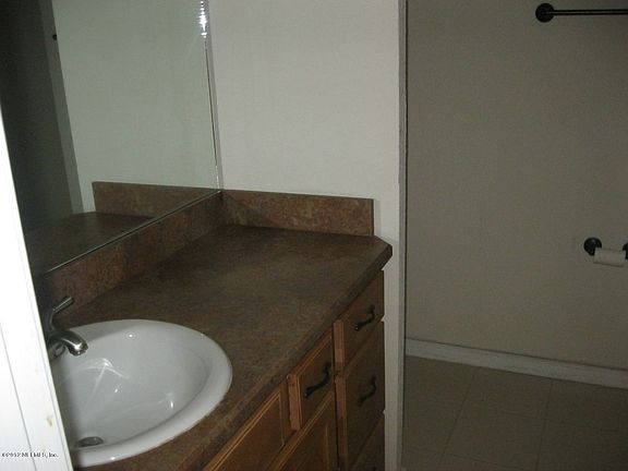 5th image of 2223 ASTOR Street #2
