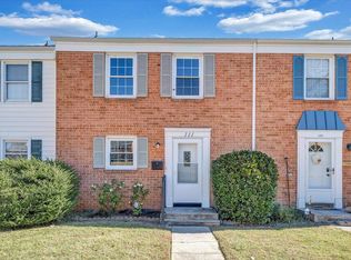 111 Southampton Dr, Vinton, VA 24179