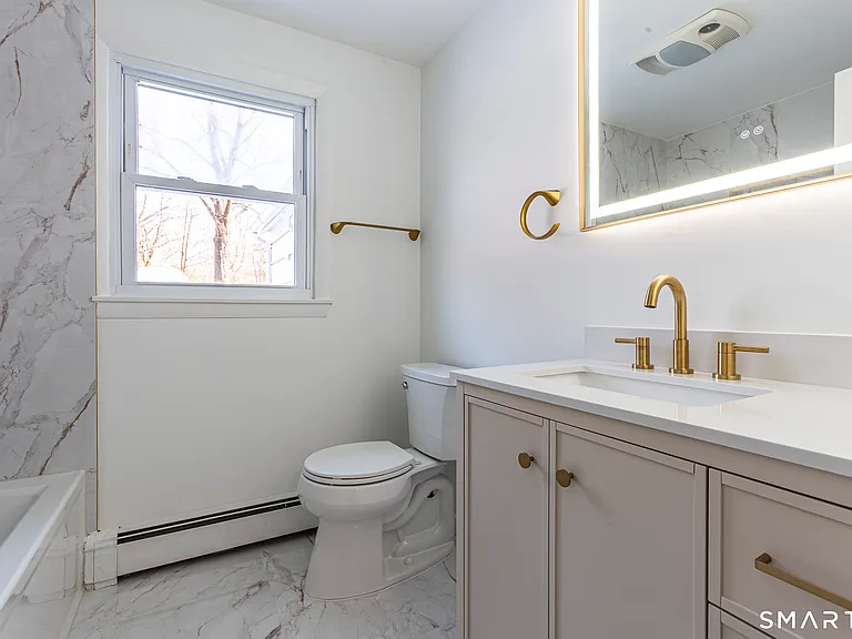 26 Kelly Rd — Photo 14