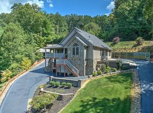 347 Fishery Loop Rd, Erwin, TN 37650