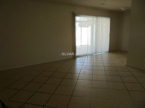 4th image of 3820 Connie Ave