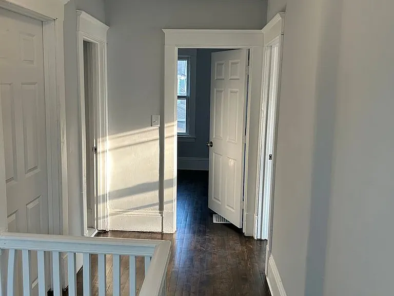 2245 Johnson St NE — Photo 7