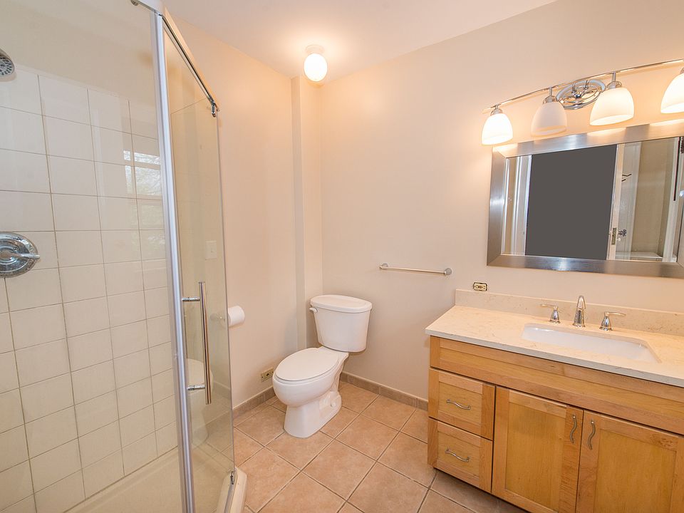2nd image of 1 Berkeley Pl