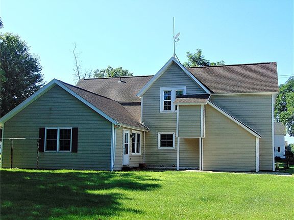 5th image of 310 E. Broadway St. #1, 2