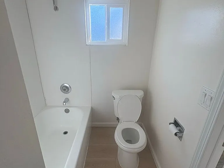 4633 Arboga Rd — Photo 10