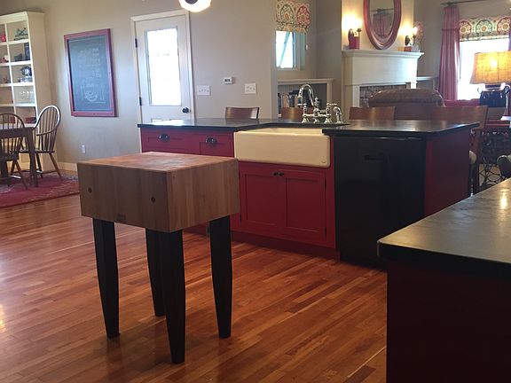 Open Concept Main Floor