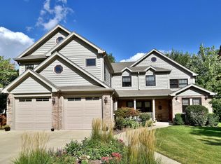 411 S Arlington Ave, Elmhurst, IL