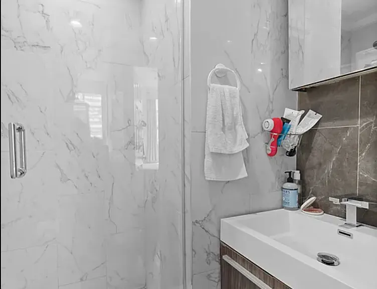 102 Greenwich Ave #7 — Photo 7