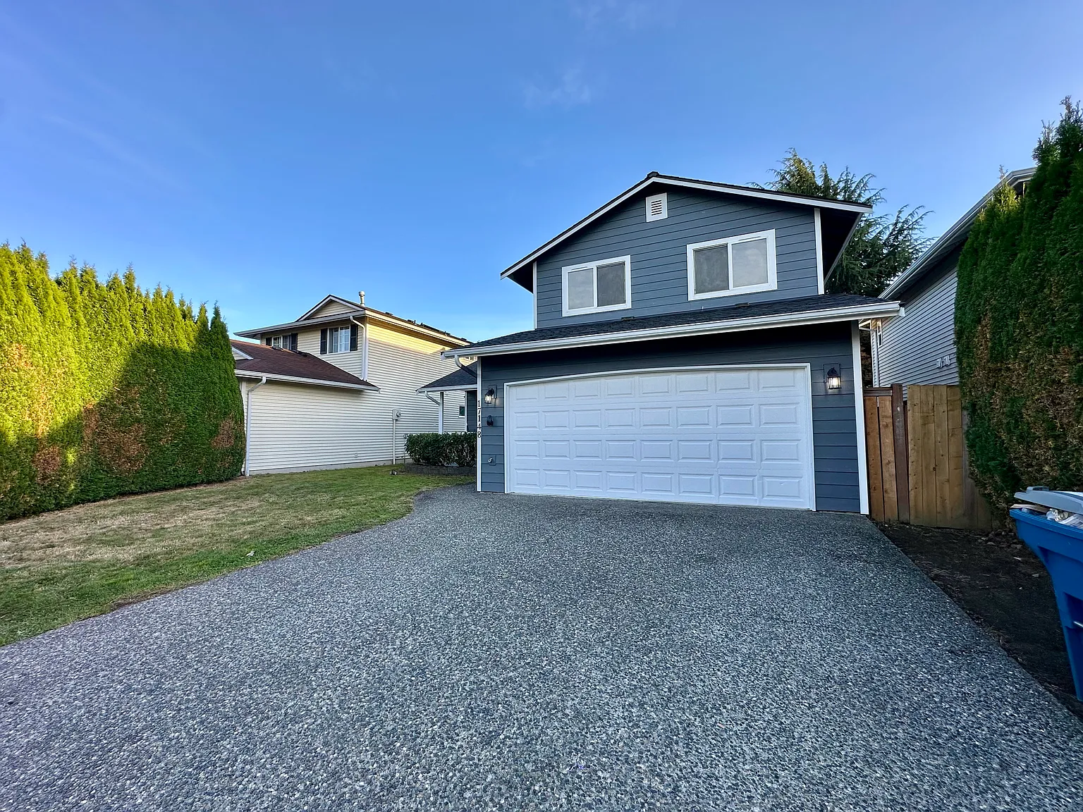 3 bed, 2.5 bath, 1438 sqft, $3,200 — Photo 3