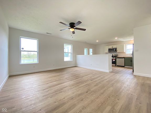 3rd image of 3019 Knobstone Ln
