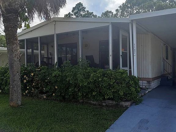 2nd image of 1142 Friendship Dr