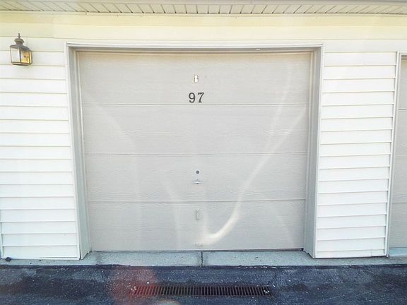 4th image of 1560 Gelhot Dr APT 97
